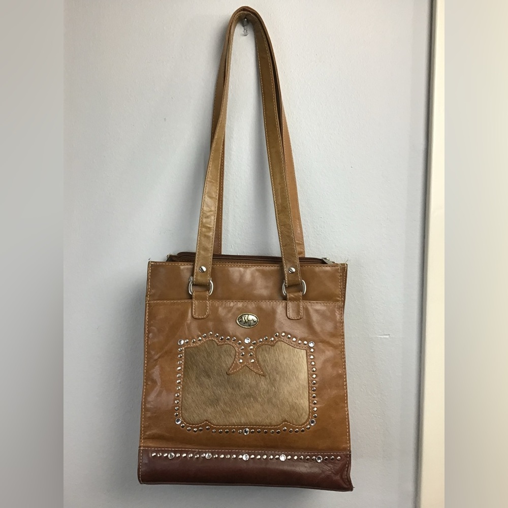 Western Trenditions Genuine Leather Super Cowhide Cowgirl bling shoulder bag Tan